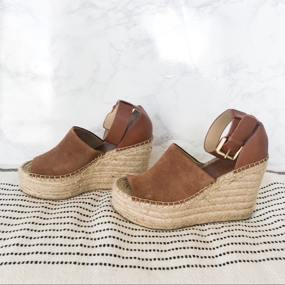Marc Fisher Alida Wedges